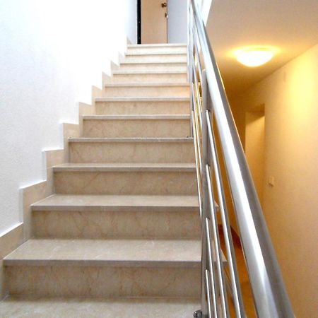Apartments Petricevic 2 Селце Экстерьер фото